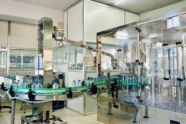 100 BPM Bottling Machine