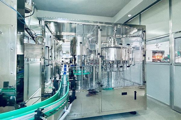 100 BPM Bottling Machine