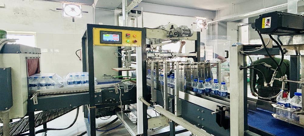 Automatic Shrink Wrapping & Packaging Machine